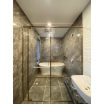 PHÒNG TẮM CỬA MỞ QUAY BẢN LỀ TRÊN DƯỚI 1 CÁNH 1 FIX